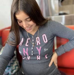 Meet your Posher, Raquel